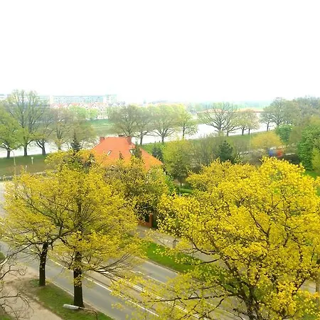 Reymonta Center Daire Wroclaw